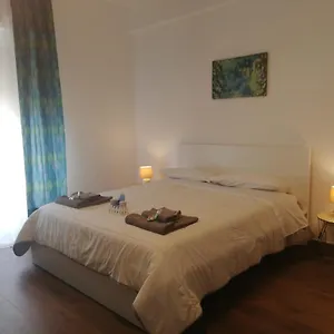 Residenze Sorrentino ゲストハウス バーリ