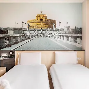 Roma Aeroporto Fiera 2 ホテル フィウミチーノ