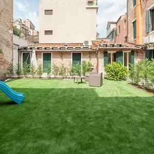Corte Dei Santi Venecia