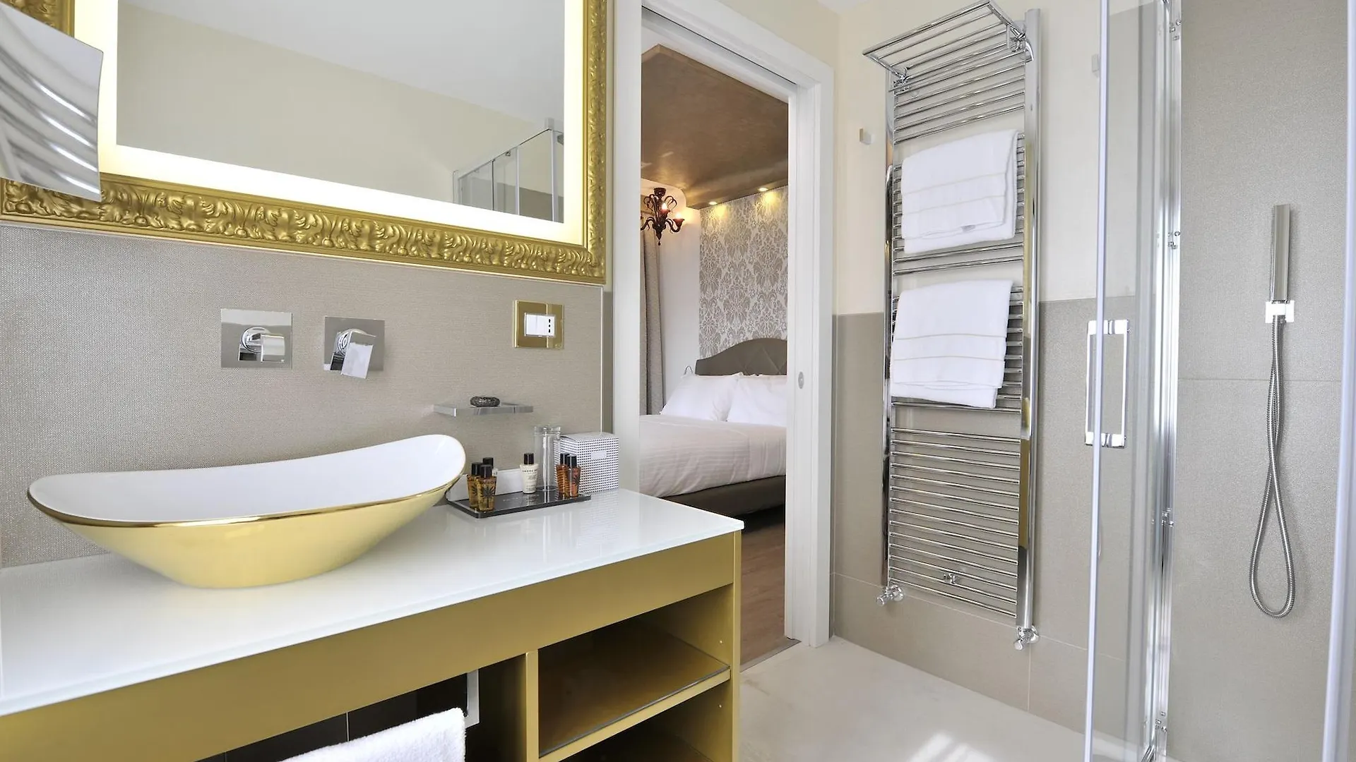 **** Hotel Al Theatro Palace Venecia Italia